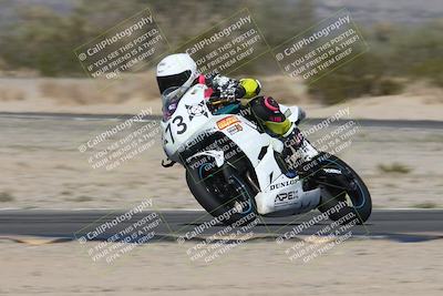 media/Nov-01-2025-CVMA (Sat) [[fc0f7531b8]]/Race 7-Formula Twins-Formula 40 UL/